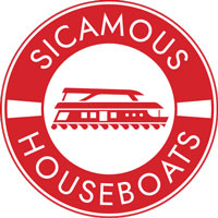 Sicamous Houseboats